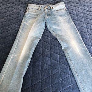 Levi’s size 32x34 cut 514 light wash